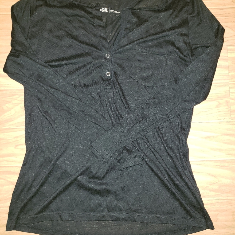 🚫🚫SOLD🚫🚫 Long Sleeve Summer Shirt🚫🚫